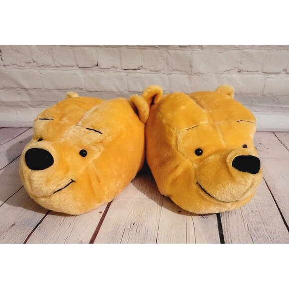 NEW Disney Adult 3D Winnie the Pooh Slippers Size Medium 7-8 NWT | Shoes - Picture 1 of 8